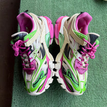 Load image into Gallery viewer, Balenciaga Track 2s Size 39
