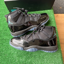 Load image into Gallery viewer, Jordan Gamma 11s Size 8
