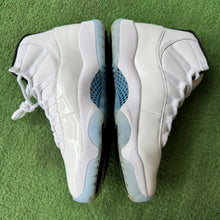 Load image into Gallery viewer, Jordan Legend Blue 11s Size 9.5

