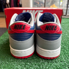 Load image into Gallery viewer, Nike Samba Low Dunks Size 8
