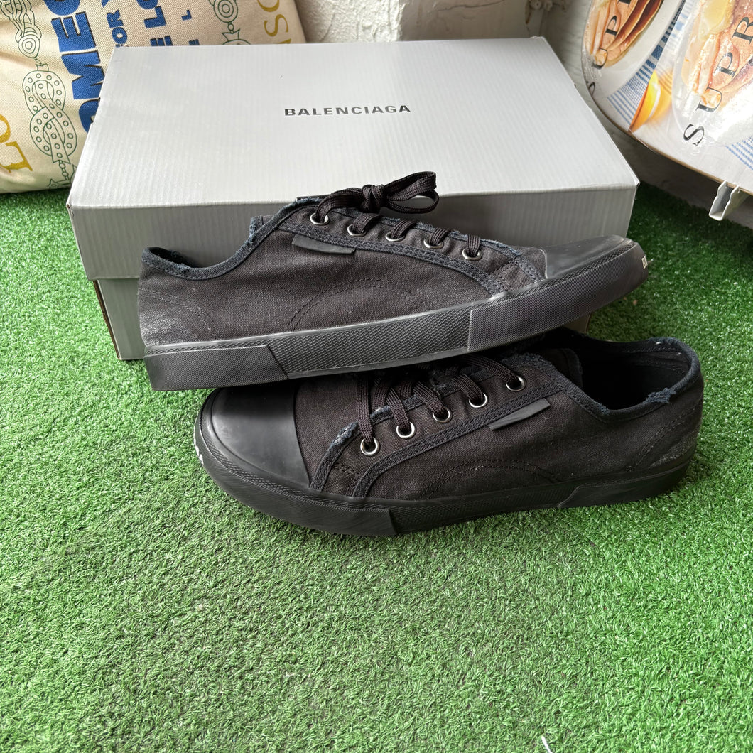 Balenciaga Paris Low Tops Size 44