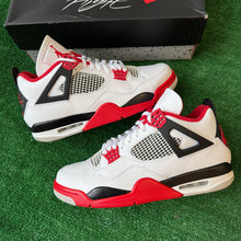Load image into Gallery viewer, Jordan Fire Red 4s Size 11.5
