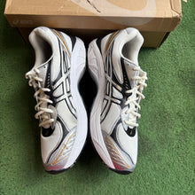 Load image into Gallery viewer, Asics Cream Pure Silver GT 2160s Size 13
