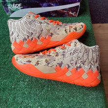 Load image into Gallery viewer, Puma Digital Camo Lamelo Ball MB.01s Size 11
