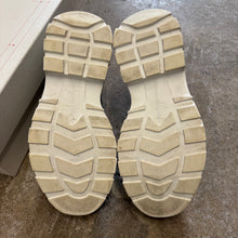 Load image into Gallery viewer, Alexander McQueen Boots Size 45
