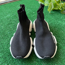 Load image into Gallery viewer, Balenciaga Speed Trainers Size 11W/9M
