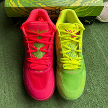 Load image into Gallery viewer, Puma Lamelo Rick And Morty 1s Size 13
