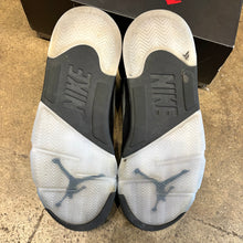 Load image into Gallery viewer, Jordan Reimagined Metallic 5s Size 11
