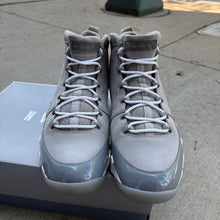 Load image into Gallery viewer, Jordan Cool Grey 9s Size 13
