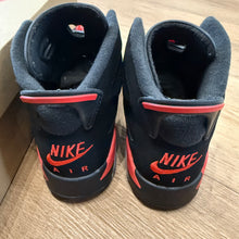 Load image into Gallery viewer, Jordan Salesman Infrared 6s Size 5Y
