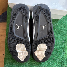 Load image into Gallery viewer, Jordan White Thunder 4s Size 9
