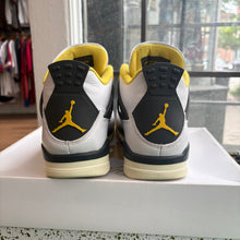 Load image into Gallery viewer, Jordan Vivid Sulfur 4s Size 10W/8.5M
