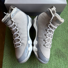 Load image into Gallery viewer, Jordan Cool Grey 9s Size 9
