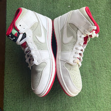 Load image into Gallery viewer, Jordan Hare Mid 1s Size 10.5
