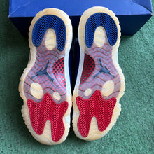 Load image into Gallery viewer, Jordan Rare Air 11s Size 9
