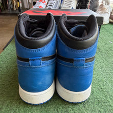 Load image into Gallery viewer, Jordan Royal 1s Size 7Y
