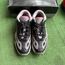 Load image into Gallery viewer, Jordan Black Cement 11 ie Lows Size 9
