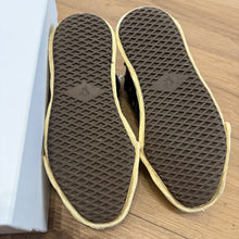 Load image into Gallery viewer, Maison Mihara OG Sole Hank Canvas Lows Size 42
