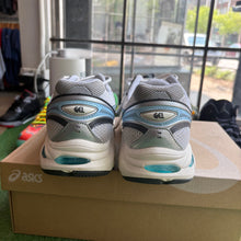 Load image into Gallery viewer, ASICS White Pure Silver GT 2160s Size 9

