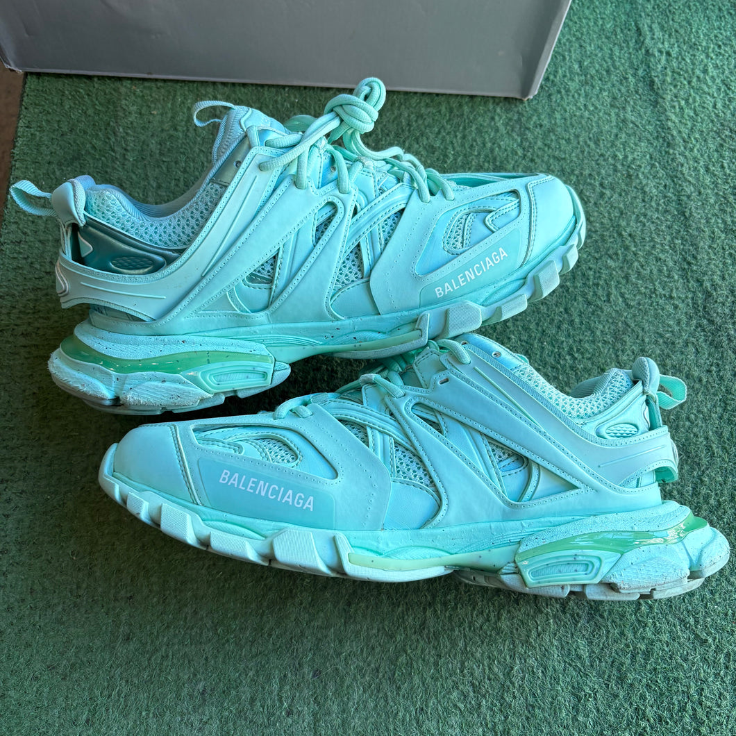 Balenciaga Tracks Size 43
