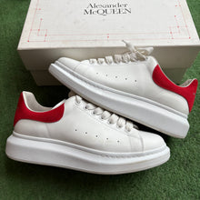 Load image into Gallery viewer, Alexander McQueen Oversized Size 42.5
