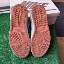 Load image into Gallery viewer, Jordan Travis Scott Canary Yellow Low 1s Size 9.5W/8M
