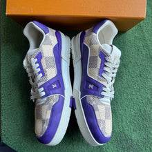 Load image into Gallery viewer, Louis Vuitton Trainers Size 10UK

