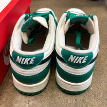 Load image into Gallery viewer, Nike Lottery Pack Malachite Green Low Dunks Size 9
