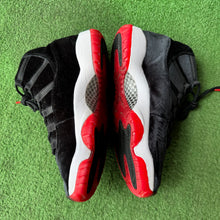 Load image into Gallery viewer, Jordan Velvet Bred 11s Size 10.5W/9M
