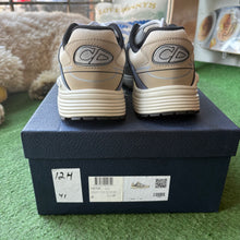 Load image into Gallery viewer, Dior B30s Size 41
