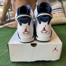 Load image into Gallery viewer, Jordan Olympic 6s Size 9.5
