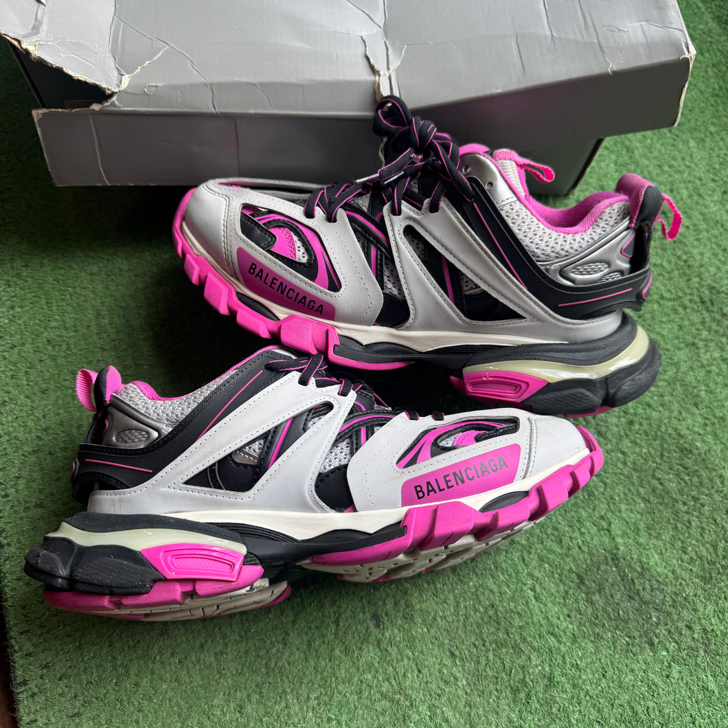 Balenciaga Tracks Size 39