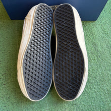 Load image into Gallery viewer, Vans Oatmeal Souvenir Old Skool 36s Size 10
