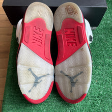 Load image into Gallery viewer, Jordan Fire Red 5s Size 11.5
