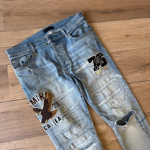 Load image into Gallery viewer, Amiri Denim Size 34
