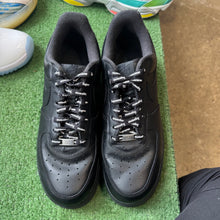 Load image into Gallery viewer, Nike Supreme Air Force 1s Size 11.5
