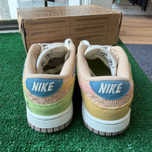 Load image into Gallery viewer, Nike Sun Club Low Dunks Size 6W/4.5M
