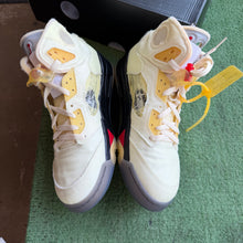 Load image into Gallery viewer, Jordan Off White Sail 5s Size 9
