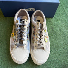 Load image into Gallery viewer, Vans Oatmeal Souvenir Old Skool 36s Size 10
