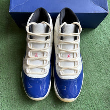 Load image into Gallery viewer, Jordan Rare Air 11s Size 9
