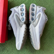 Load image into Gallery viewer, Nike Air Max DNs Size 10

