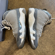 Load image into Gallery viewer, Jordan Cool Grey 9s Size 9

