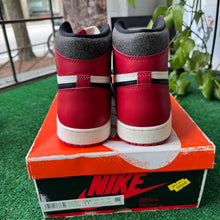 Load image into Gallery viewer, Jordan Lost and Found 1s Size 11.5
