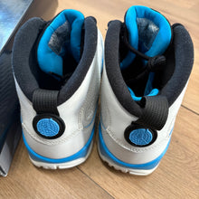 Load image into Gallery viewer, Jordan Powder Blue 9s Size 8.5
