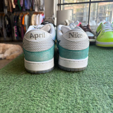 Load image into Gallery viewer, Nike SB April Skateboard Low Dunks Size 11.5
