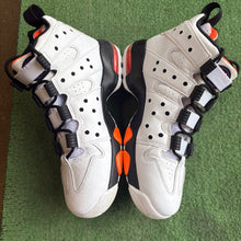 Load image into Gallery viewer, Nike Suns Air Max 2 CB 94s Size 9.5
