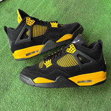 Load image into Gallery viewer, Jordan Thunder 4s Size 10.5
