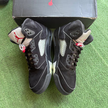 Load image into Gallery viewer, Jordan Reimagined Metallic 5s Size 11.5

