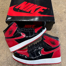 Load image into Gallery viewer, Jordan Patent Bred 1s Size 4Y
