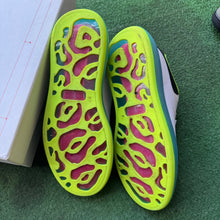 Load image into Gallery viewer, Alexander McQueen Oversized Size 43.5
